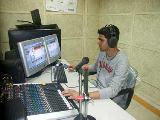 Manufacturers Exporters and Wholesale Suppliers of Community Radio VADODARA  Gujarat